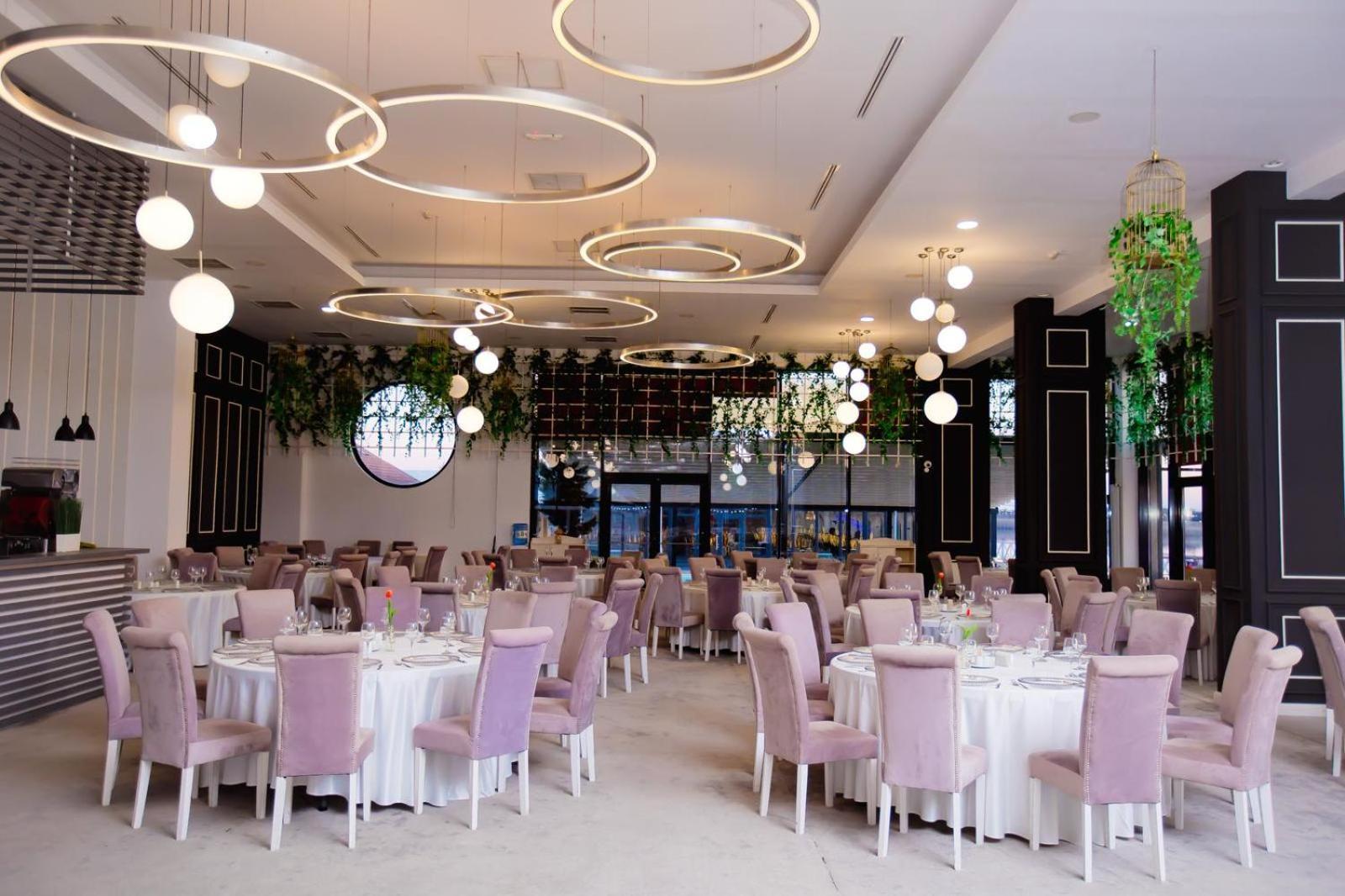 Hotel Evergreen Amara Bagian luar foto